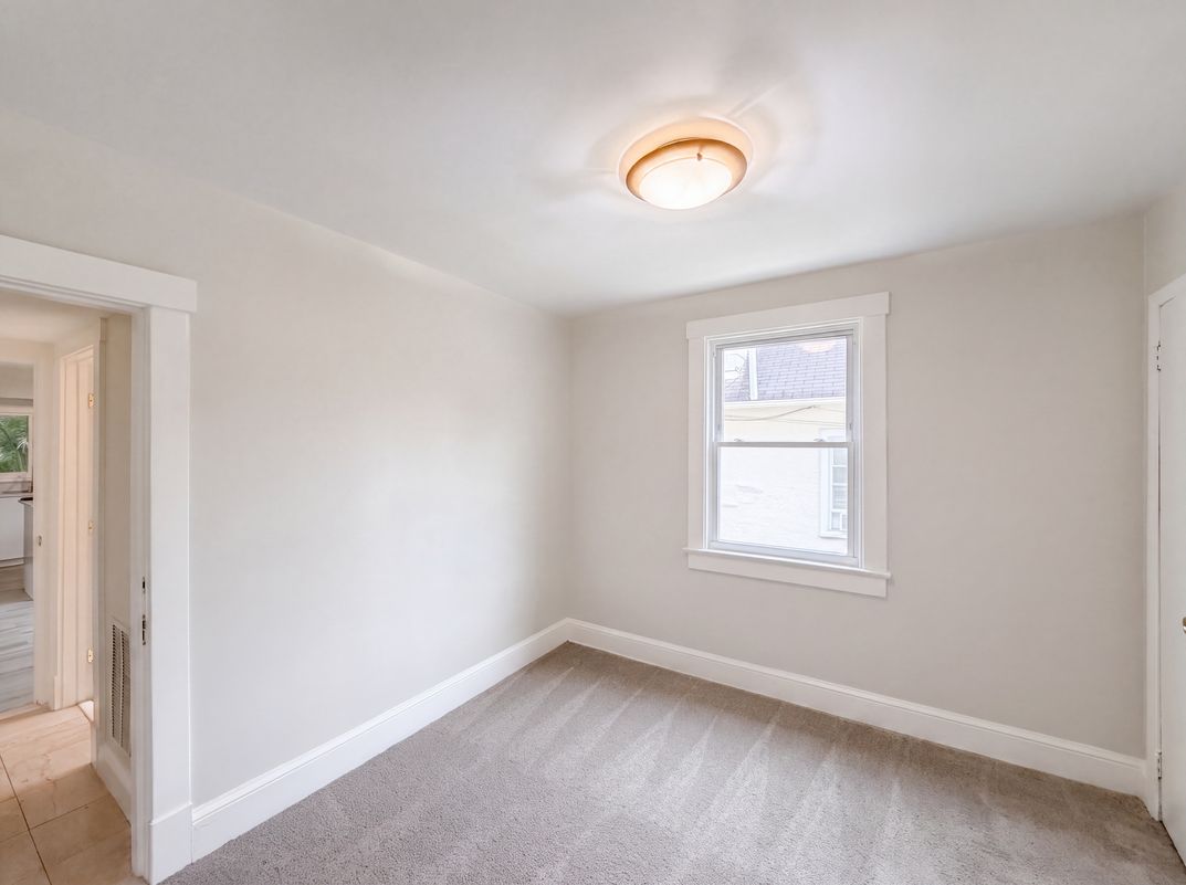 Photo 8 of 21 of 7405 Flower Ave, Takoma Park, MD