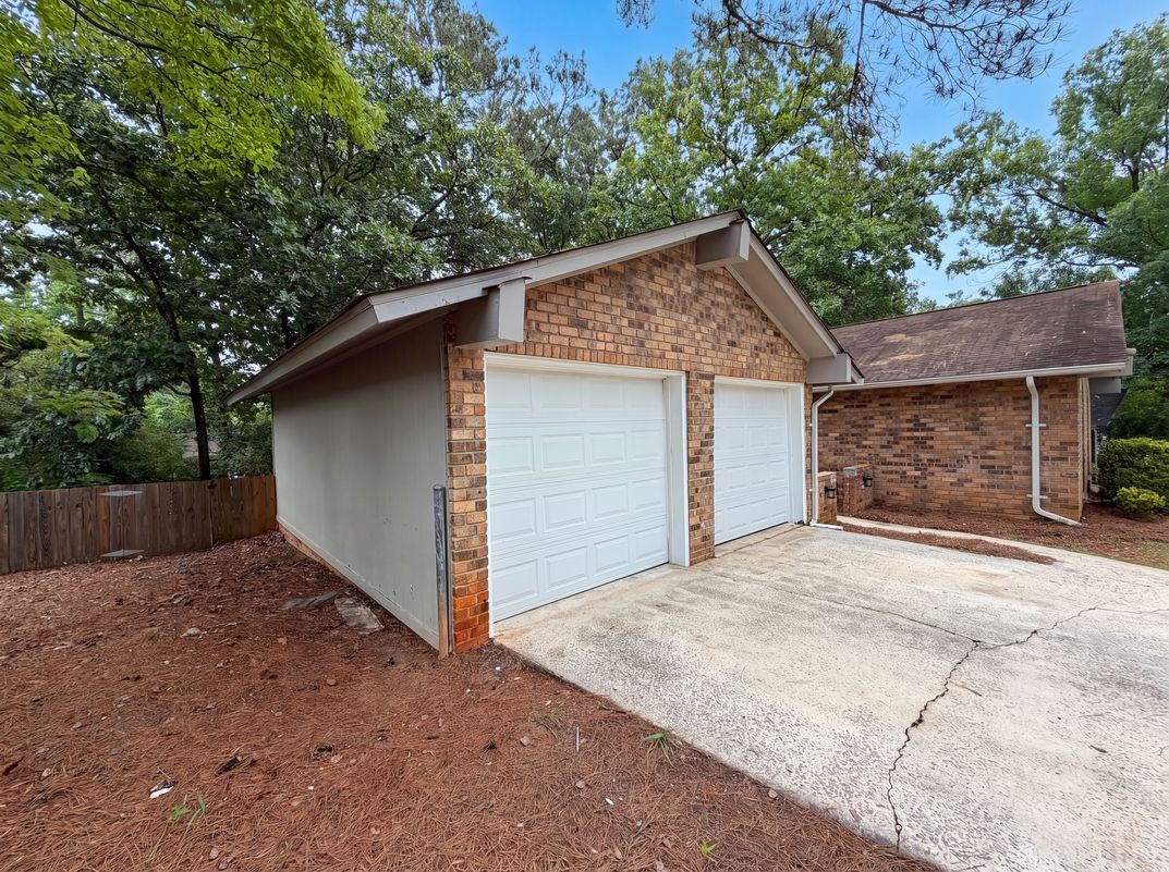 Photo 20 of 22 of 1820 Chantilly Dr, Columbia, SC