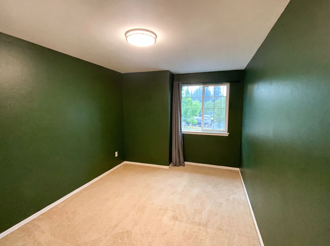 Photo 15 of 37 of 4919 106th St NE, Marysville, WA