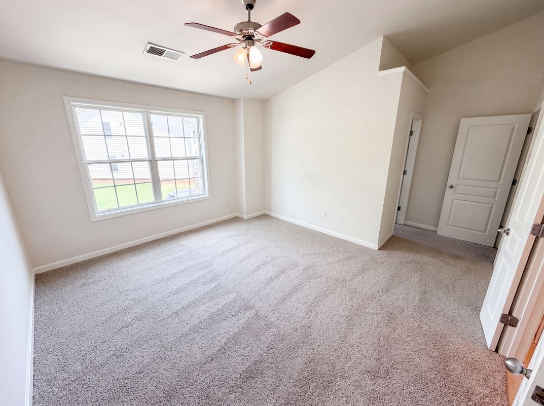 Photo 4 of 23 of 2111 Ferentz Trce, Norcross, GA