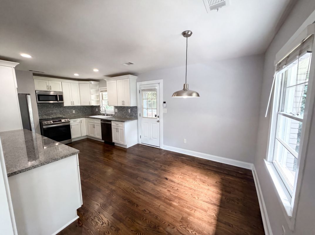 Photo 6 of 26 of 2336 Nesbitt Dr NE, Brookhaven, GA