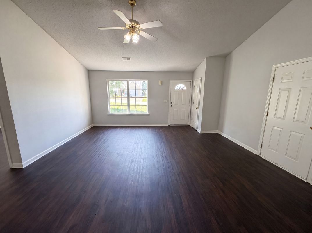 Photo 6 of 16 of 347 Bright Wick Ct, Boiling Springs, SC