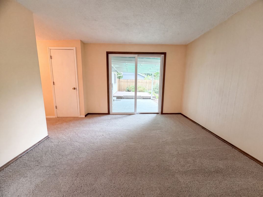 Photo 10 of 21 of 2908 NE 103rd Ave, Vancouver, WA
