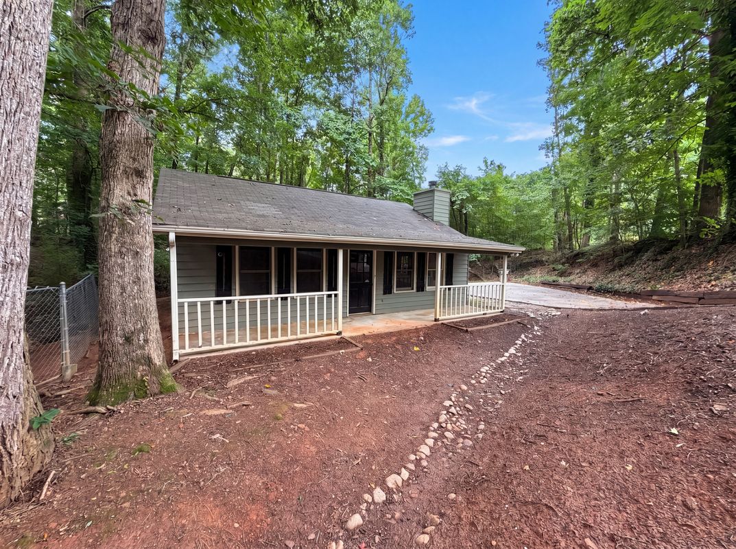 Photo 15 of 18 of 9315 Dogwood Pl, Gainesville, GA