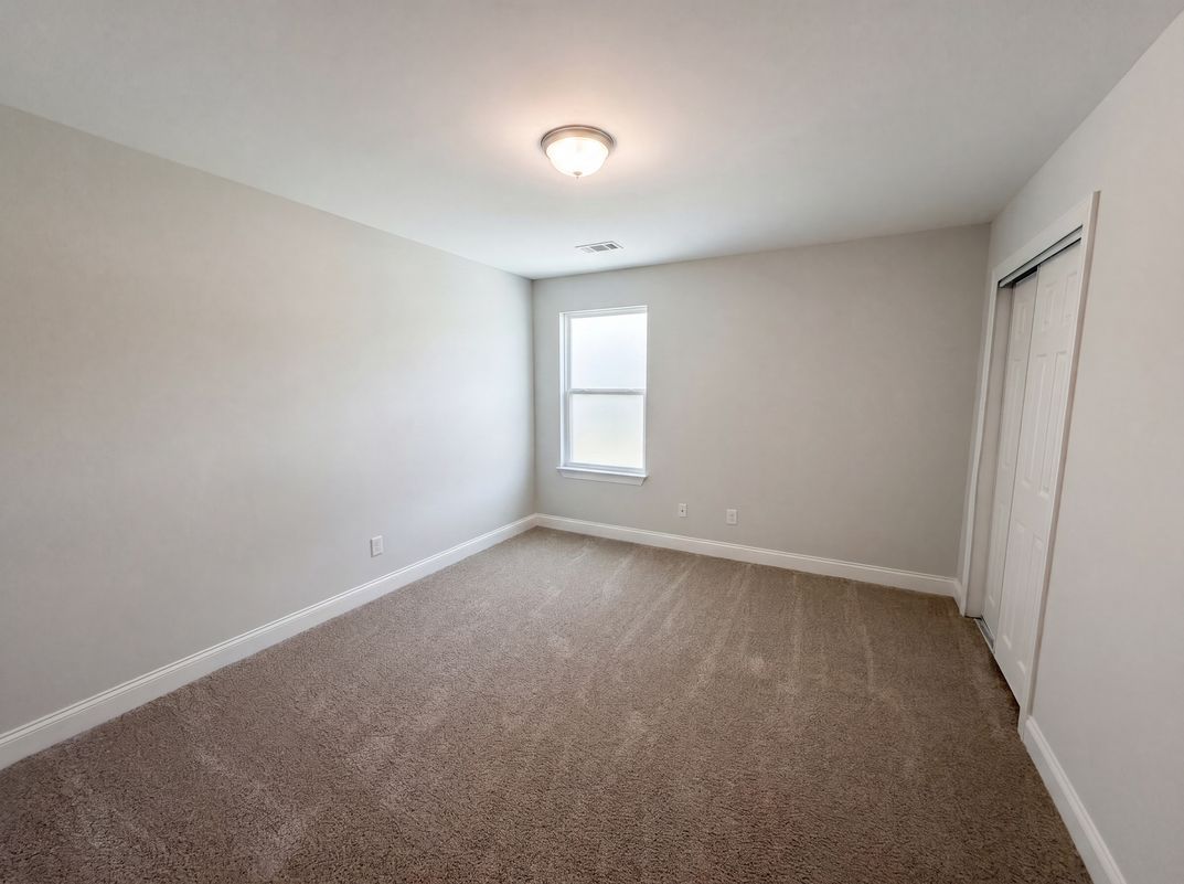 Photo 19 of 26 of 301 Cypresshill Ct, Simpsonville, SC