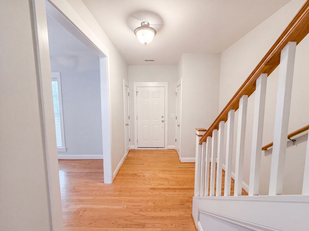 Photo 18 of 21 of 10801 Cokesbury Ln, Raleigh, NC