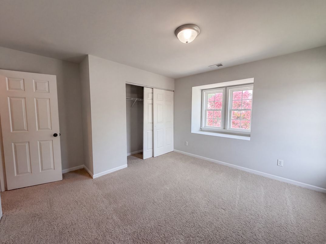 Photo 8 of 17 of 5918 Ricker Rd, Raleigh, NC