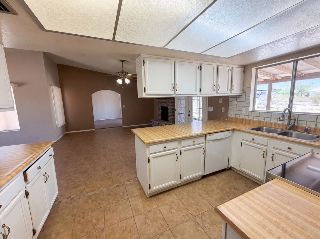 Photo 15 of 39 of 2035 S 227th Ave, Buckeye, AZ