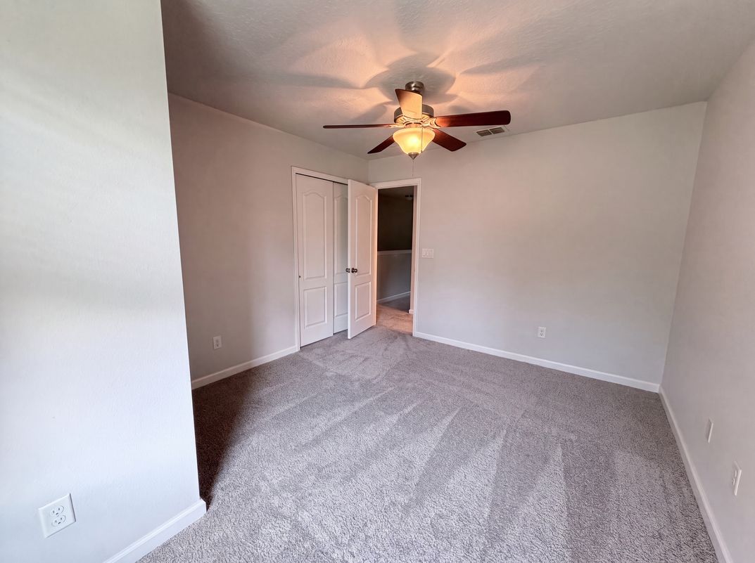 Photo 12 of 21 of 4220 Plantation Oaks Blvd, Orange Park, FL