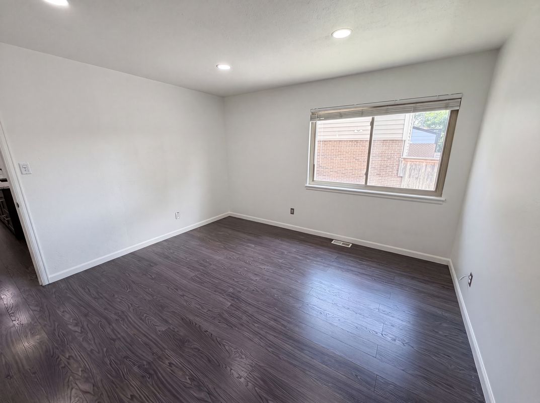 Photo 12 of 28 of 11835 Lincoln St, Northglenn, CO