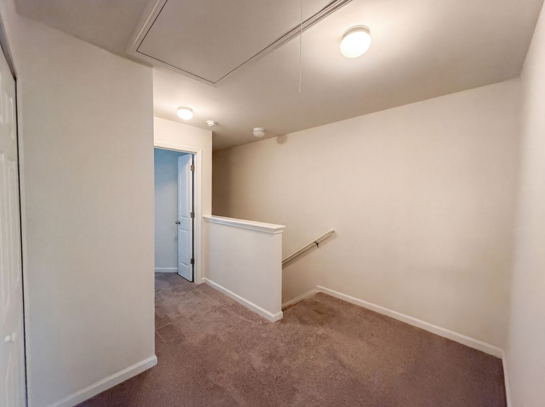 Photo 12 of 32 of 471 Tufton Trl SE, Atlanta, GA
