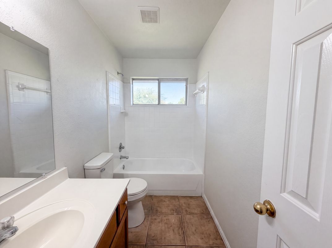 Photo 11 of 19 of 507 Abu Bakar Dr, Killeen, TX