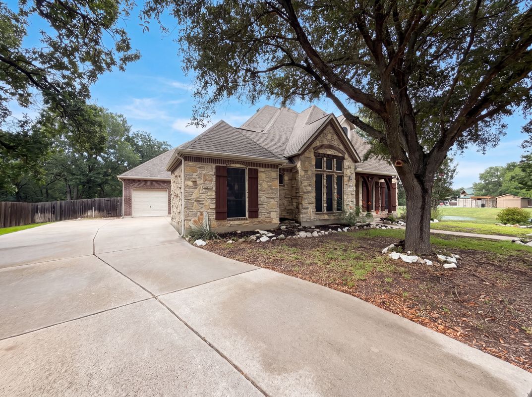 Photo 24 of 26 of 1724 Westend Pl, Round Rock, TX