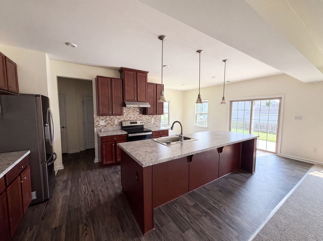 Photo 6 of 18 of 7307 Veyan Way, North Chesterfield, VA