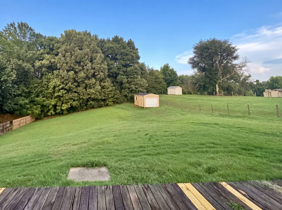 Photo 22 of 24 of 188 David Reed Dr, Munford, TN