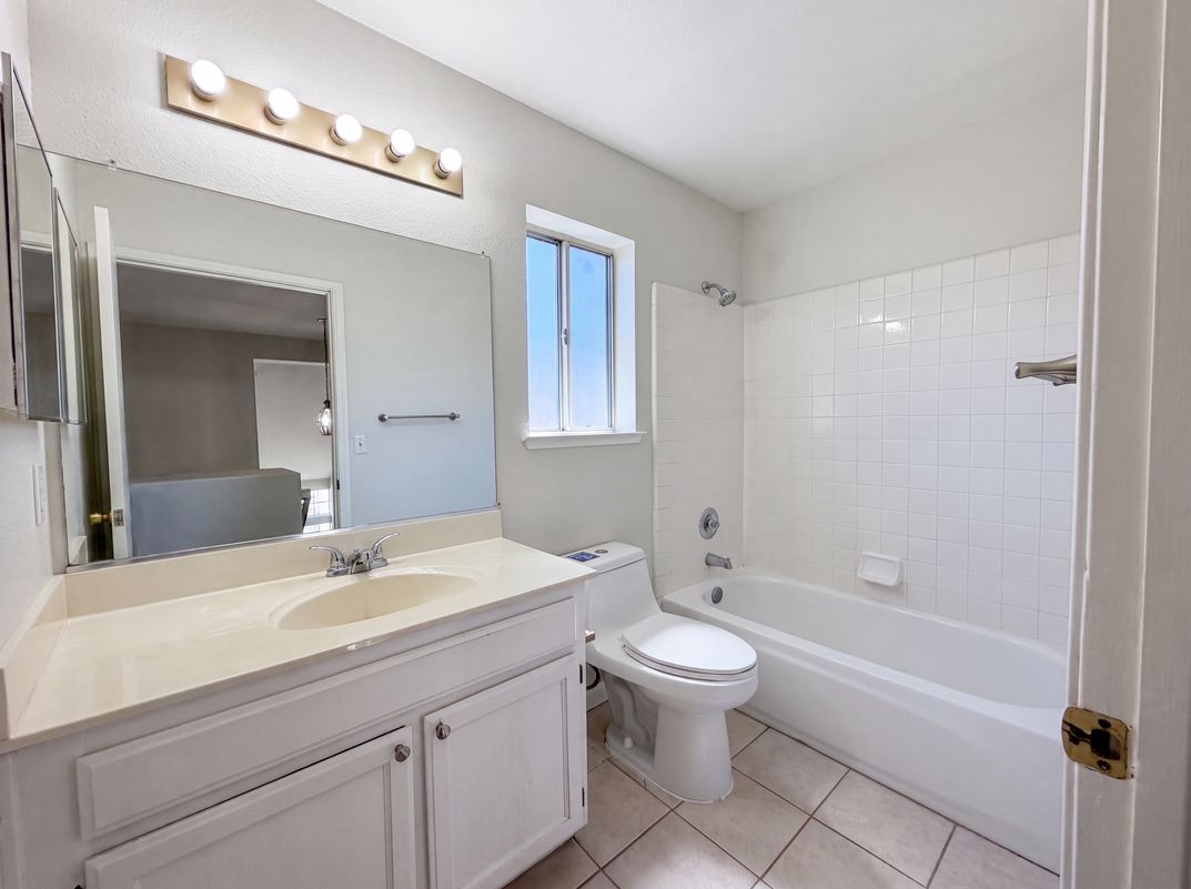 Photo 33 of 41 of 5150 Brookfield Ct, Antioch, CA