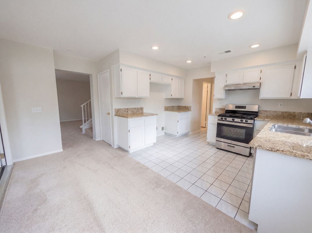 Photo 9 of 23 of 2565 W Fairview Dr, Rialto, CA