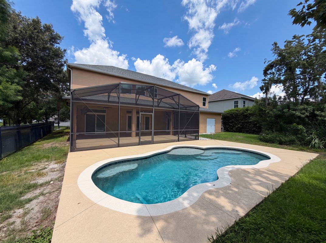 Photo 42 of 46 of 280 Chandler Cir, Oviedo, FL