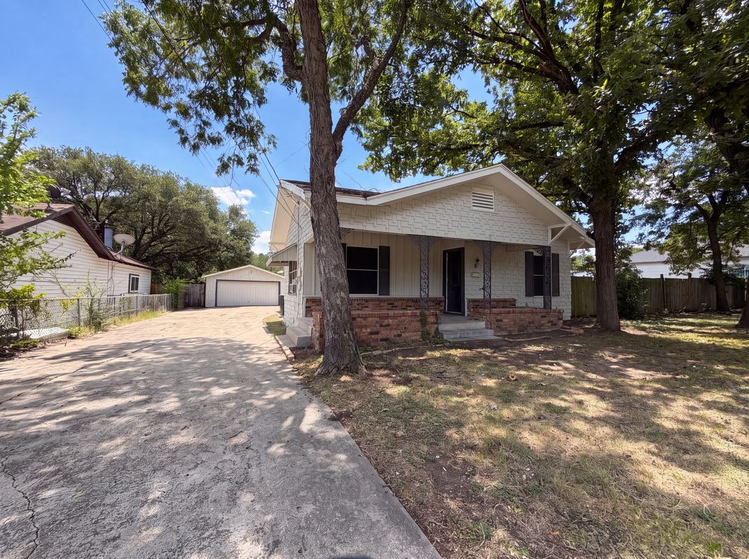 Photo 16 of 20 of 5124 Norma St, Fort Worth, TX