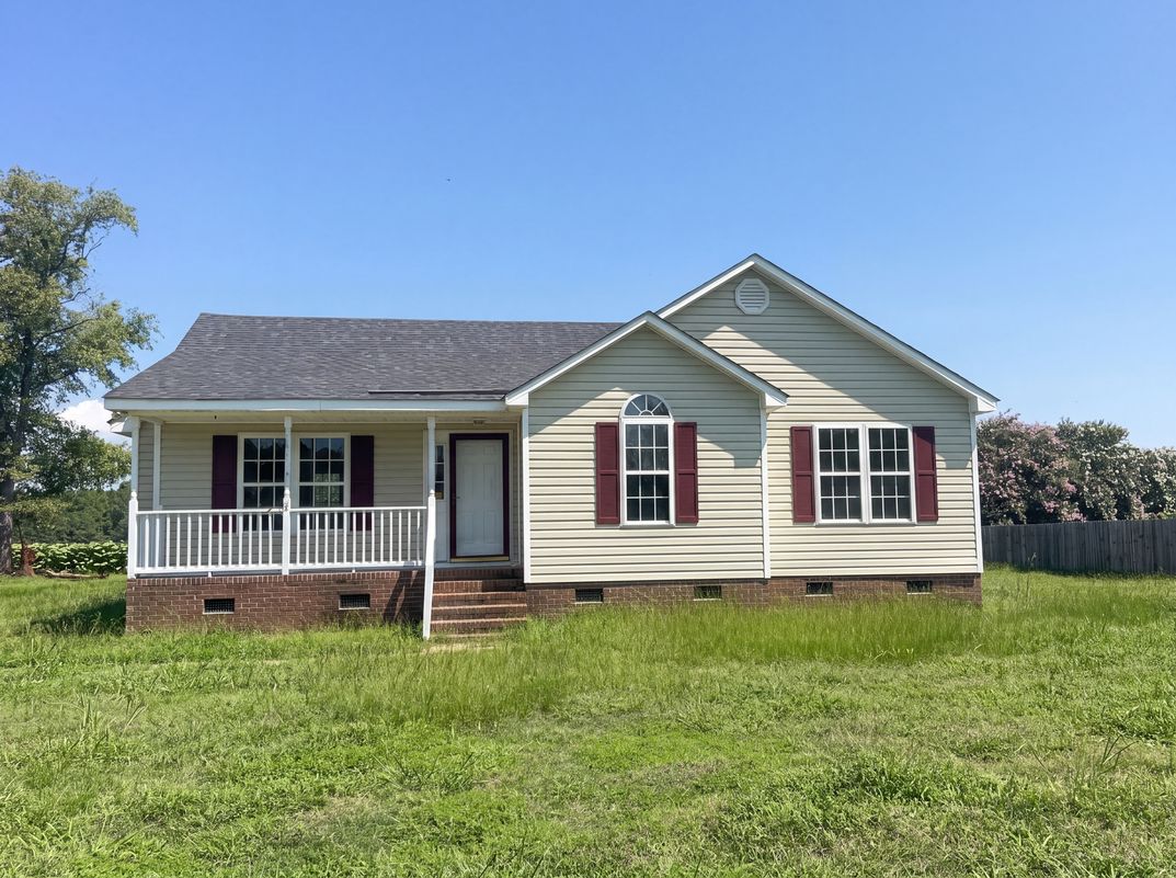 Photo 18 of 23 of 5536 Scuppernong Rd, Wilson, NC