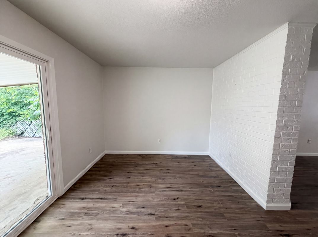 Photo 8 of 18 of 3720 Wingate Dr, Waco, TX