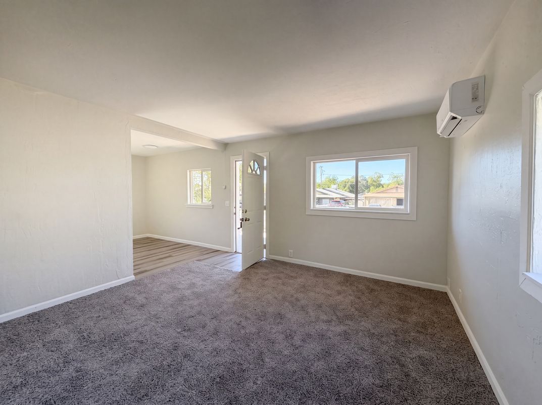 Photo 3 of 20 of 2145 Oro Bangor Hwy, Oroville, CA
