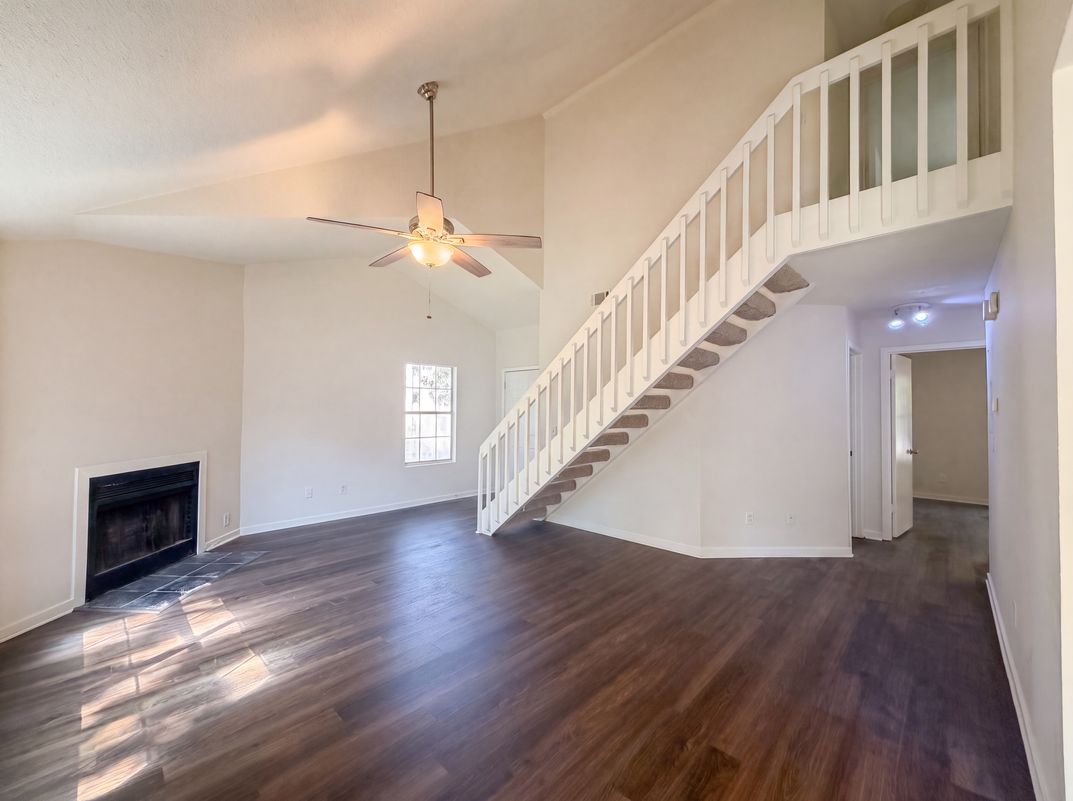 Photo 4 of 18 of 6297 Rolling Fork Rd, North Charleston, SC
