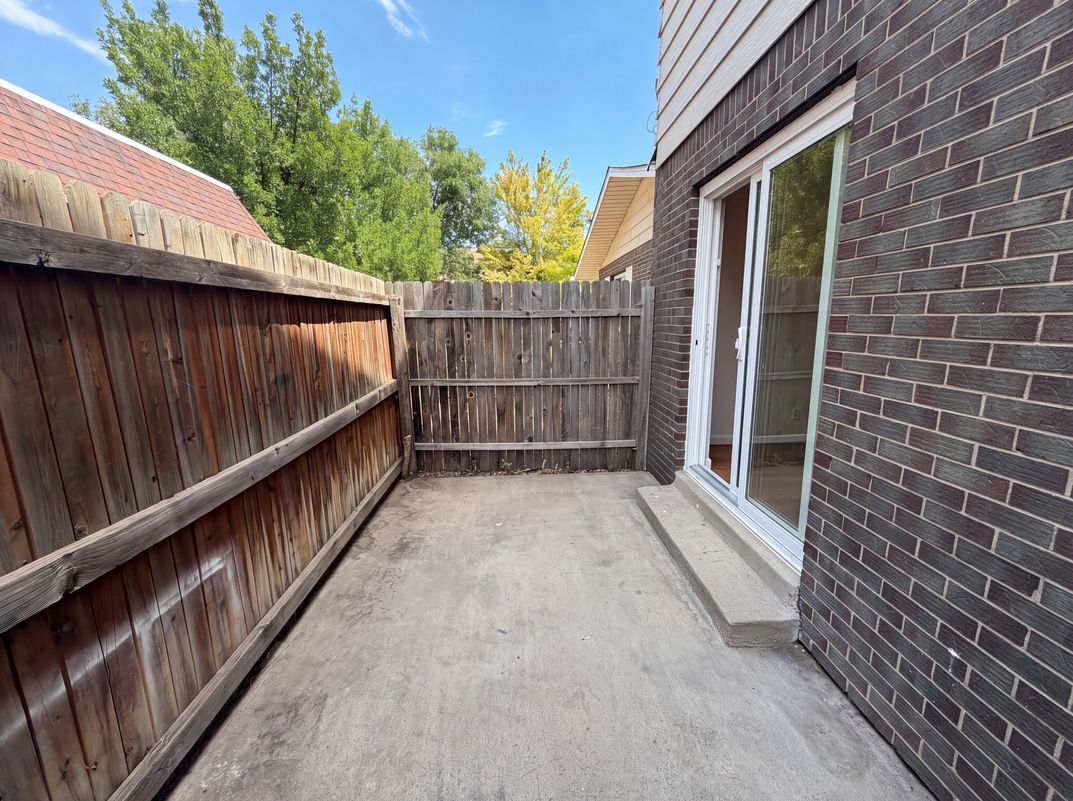 Photo 16 of 18 of 9867 Lane St, Thornton, CO