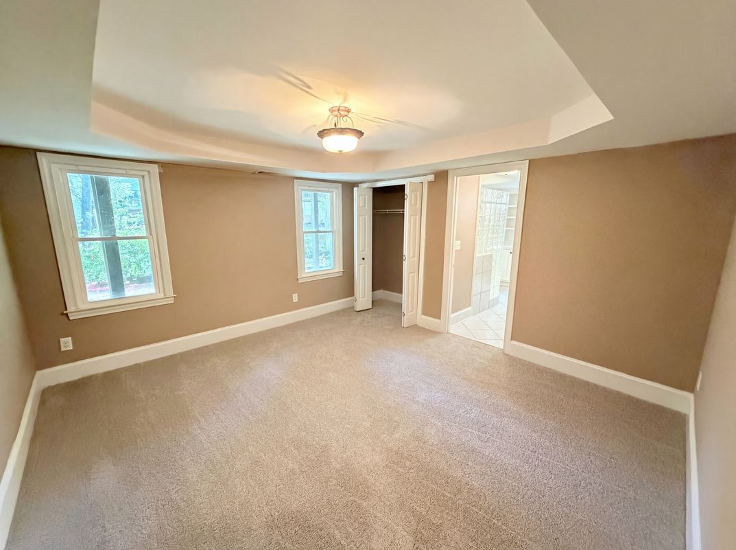 Photo 23 of 58 of 984 Forest Pond Ct, Marietta, GA