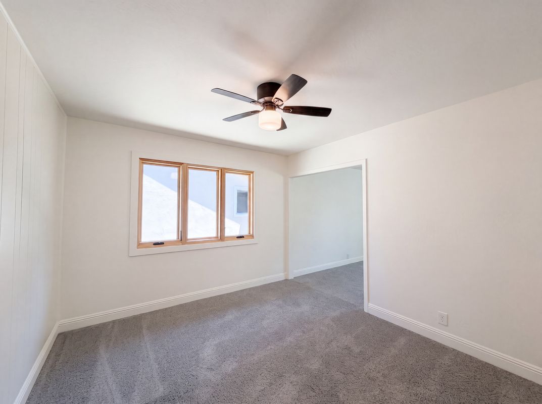 Photo 16 of 41 of 4601 Summit Way, Sacramento, CA