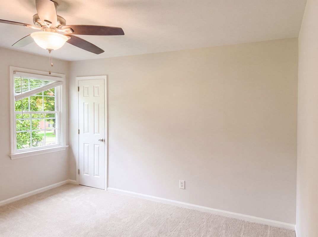 Photo 12 of 26 of 101 Bonito Dr, Yorktown, VA