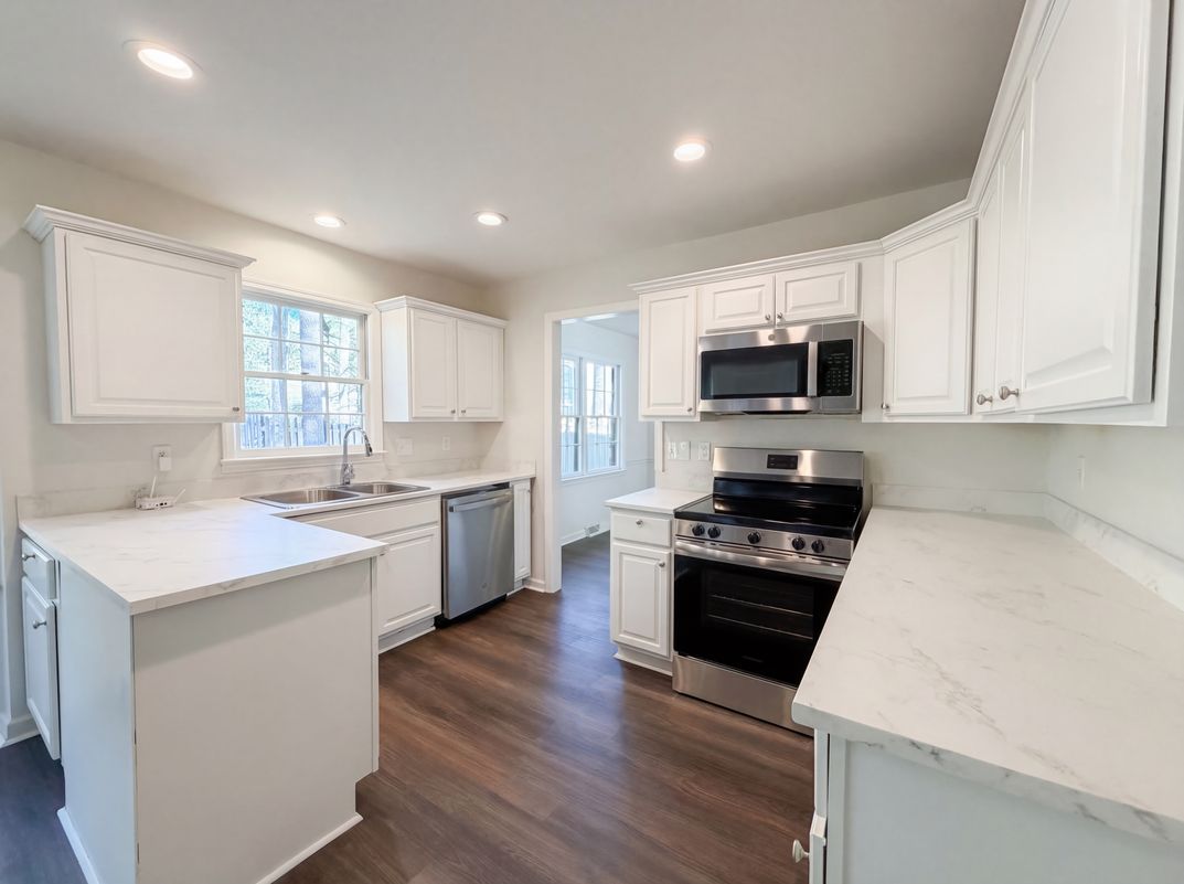 Photo 6 of 22 of 102 Brailsford Rd, Summerville, SC
