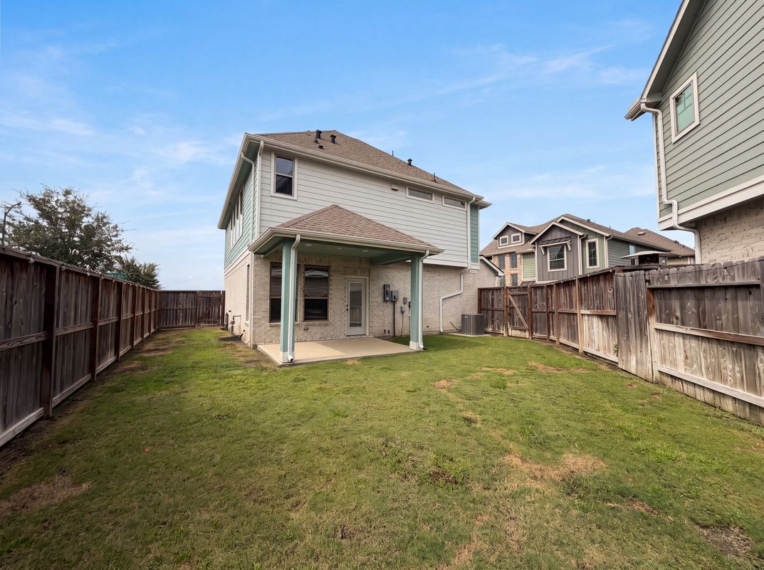 Photo 16 of 18 of 23939 Oriole Valley Trl, Katy, TX