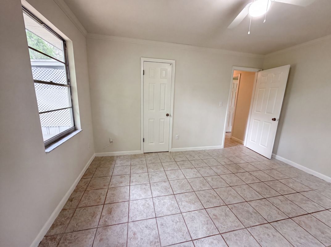 Photo 12 of 21 of 6854 Holly Hill Rd, Melrose, FL