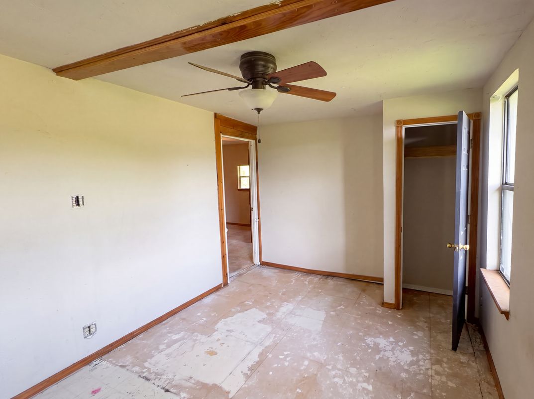 Photo 4 of 20 of 20509 E Reno Ave, Harrah, OK