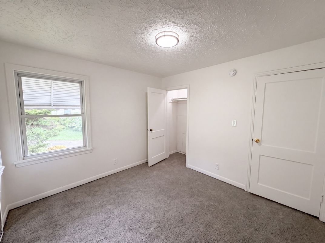 Photo 16 of 20 of 612 Victor Dr, Knoxville, TN