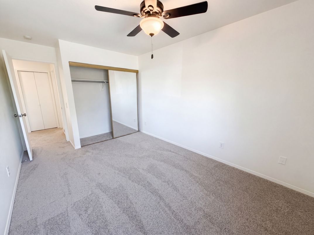 Photo 22 of 40 of 10330 E Weaver Pl, Englewood, CO