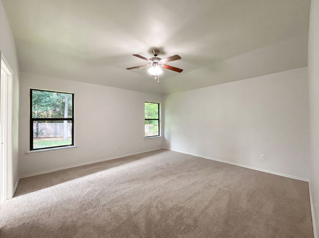 Photo 4 of 18 of 1603 Katydid Ct, Conroe, TX
