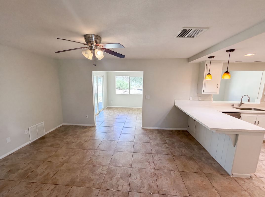 Photo 6 of 23 of 54804 Martinez Trl, Yucca Valley, CA