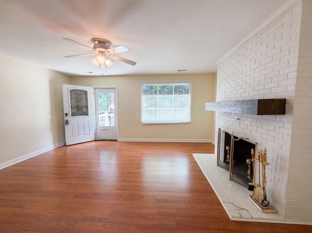 Photo 8 of 16 of 2815 Midpines Dr, Winston Salem, NC