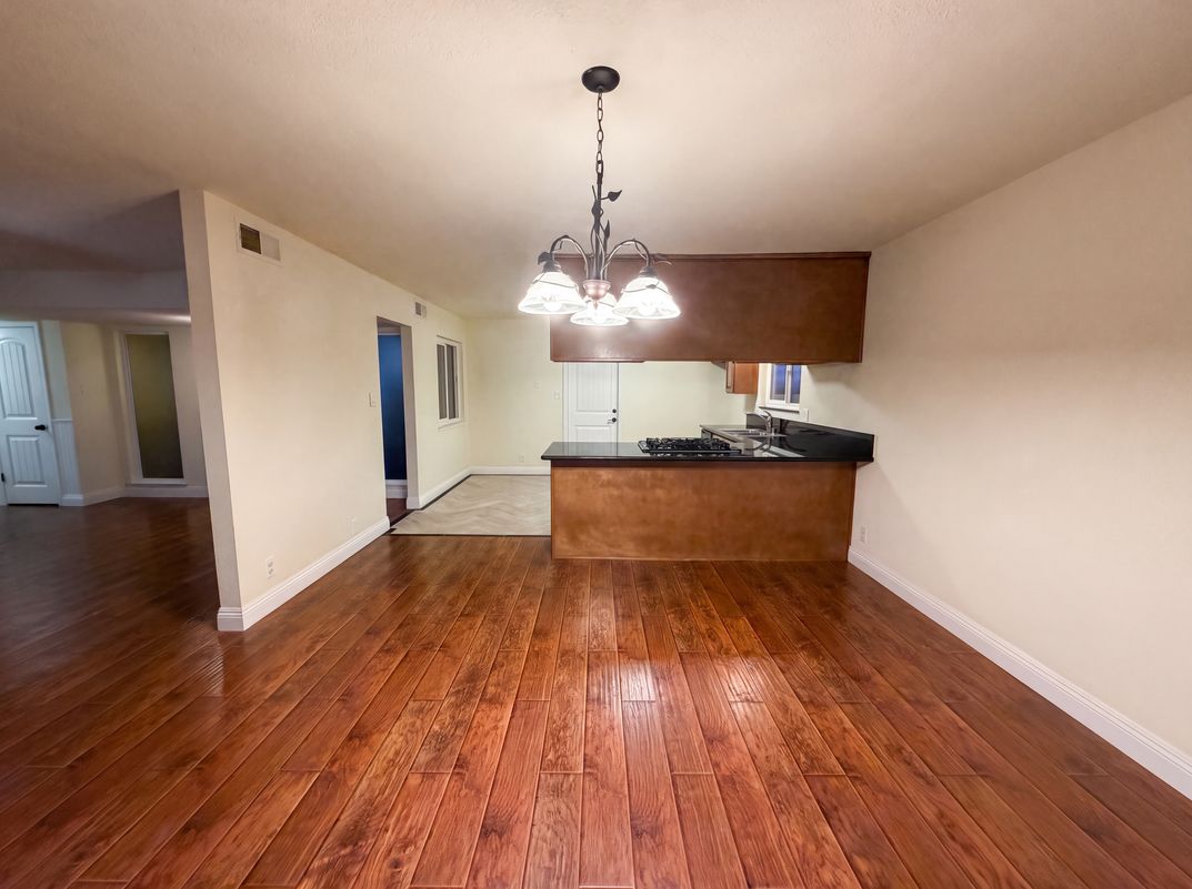 Photo 8 of 27 of 2605 Waterton Way, Sacramento, CA