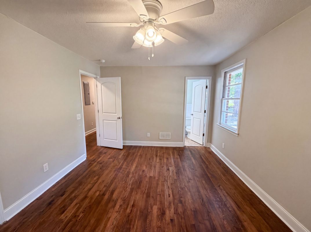 Photo 15 of 26 of 1817 Neptune Dr, Columbia, SC