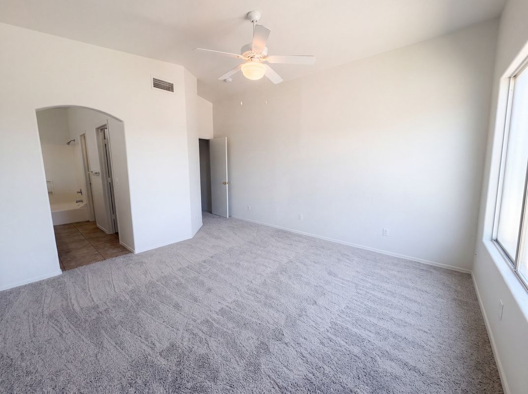 Photo 4 of 30 of 7436 W Sanna St, Peoria, AZ