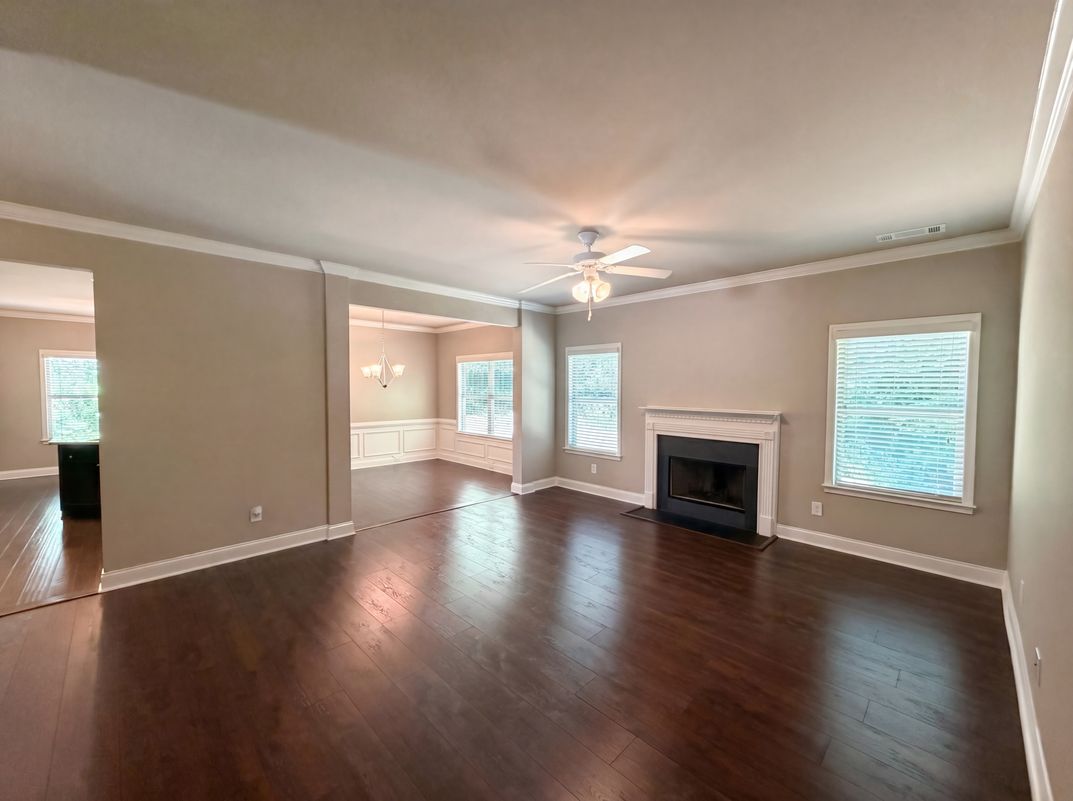 Photo 3 of 22 of 1209 Windstone Dr, Winder, GA
