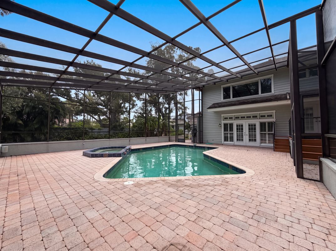 Photo 11 of 68 of 1675 Landings Ln, Sarasota, FL