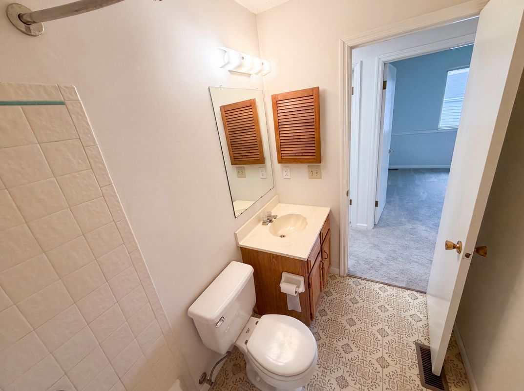 Photo 20 of 31 of 3920 Cedric Ln, Dublin, OH