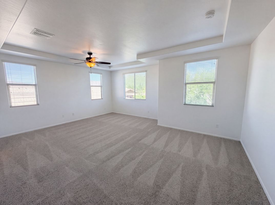 Photo 4 of 38 of 21276 W Berkeley Rd, Buckeye, AZ