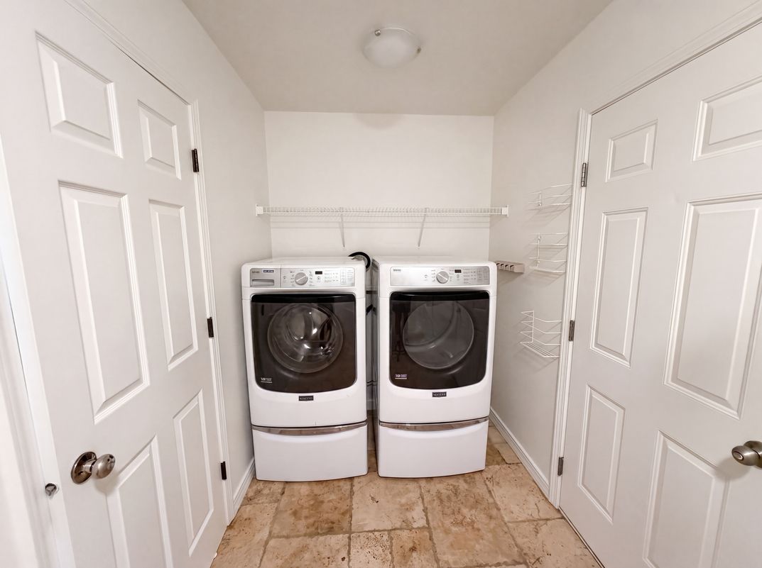 Photo 20 of 26 of 866 S 1580 W, Lehi, UT