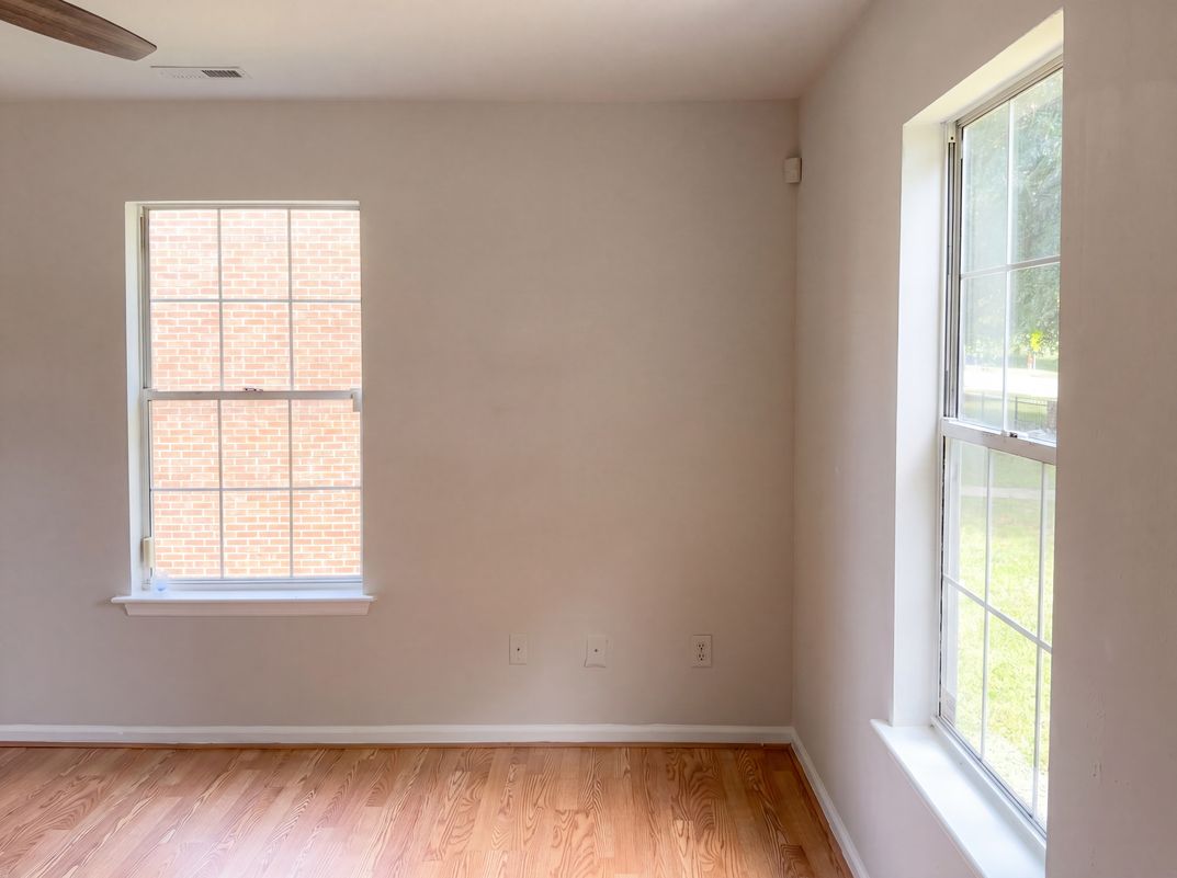 Photo 13 of 25 of 625 E Princess Anne Rd, Norfolk, VA