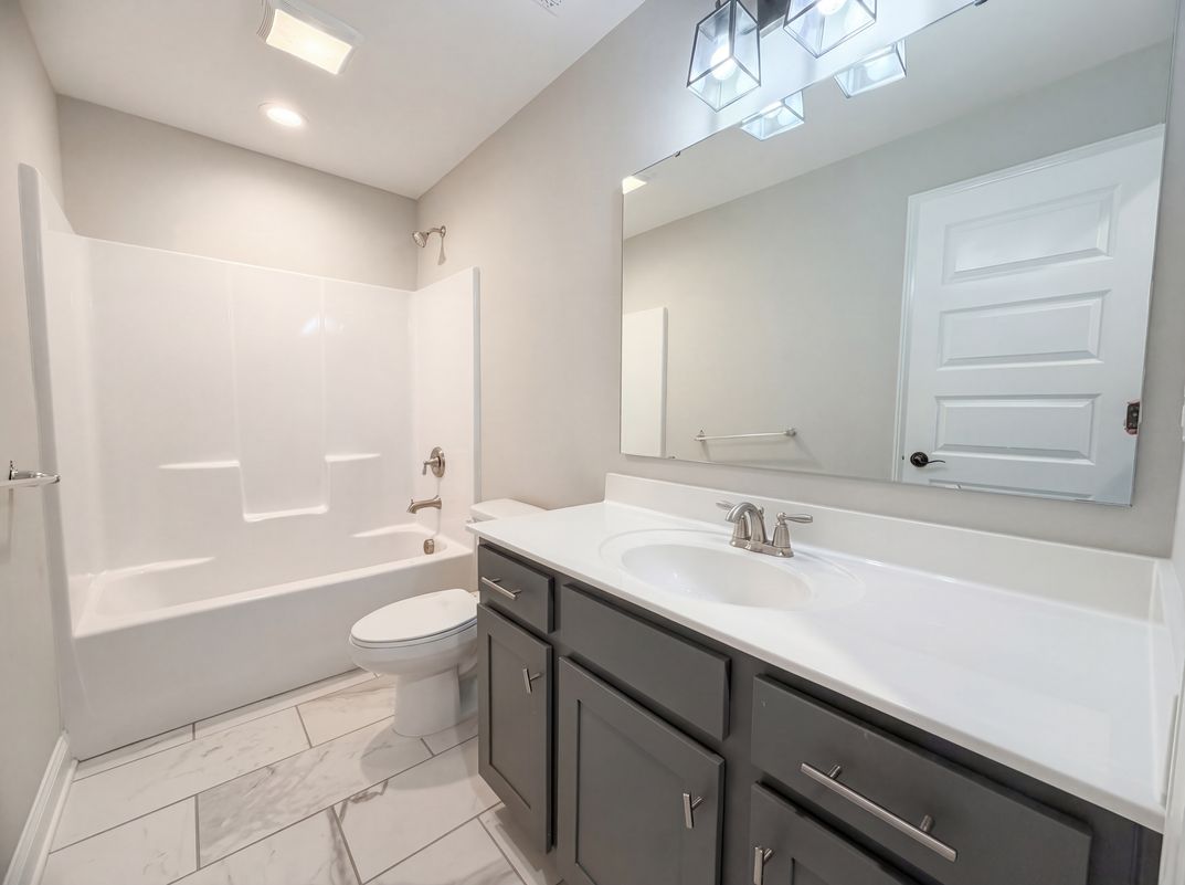 Photo 18 of 20 of 5016 Watercrest Trl, Belmont, NC